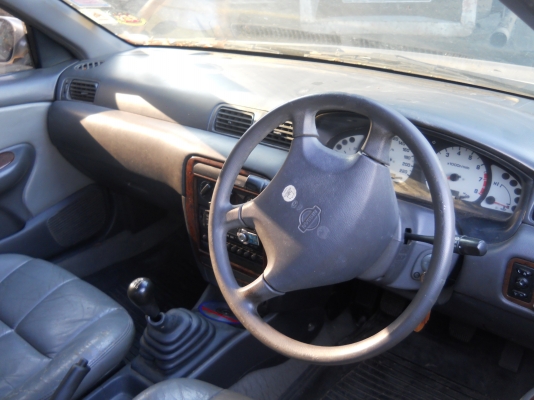 ขายSUNNY SALOON พร้อมใช้ครับ