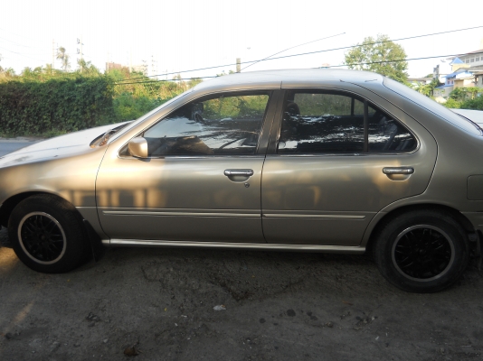 ขายSUNNY SALOON พร้อมใช้ครับ