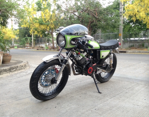 Yamaha rxs cafe' ของแต่งเยอะ มีเล่มทะเบียน Yamaha rxs cafe' ของแต่งเยอะ มีเล่มทะเบียน