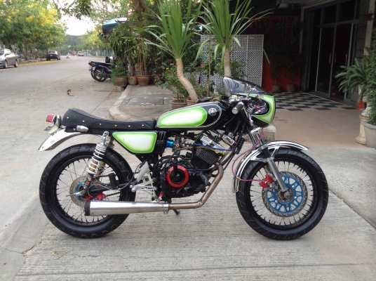 Yamaha rxs cafe' ของแต่งเยอะ มีเล่มทะเบียน Yamaha rxs cafe' ของแต่งเยอะ มีเล่มทะเบียน