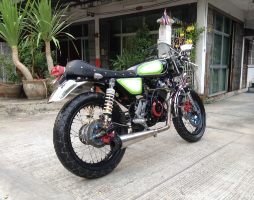 Yamaha rxs cafe' ของแต่งเยอะ มีเล่มทะเบียน Yamaha rxs cafe' ของแต่งเยอะ มีเล่มทะเบียน