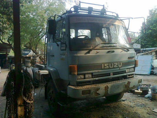 ขาย10 ล้อหัวคัซซี 240 นางฟ้า