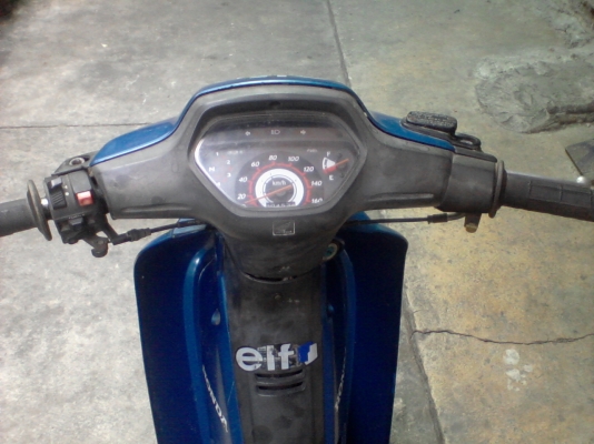 ขาย ฮอนด้า เวฟ 100 ตัวดีสหน้า สตาร์ทมือเครื่องติดขับได้มีเล่ม ราคา 9000 โทร 0895172080 เล่