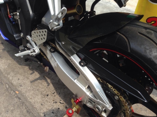 ต้ำพระราม2 ขาย HONDA CBR1000ปี2004 สภาพนางฟ้า เอกสาร อินวอย์เครื่องเฟรม สภาพดีแต่งเต็มคัน