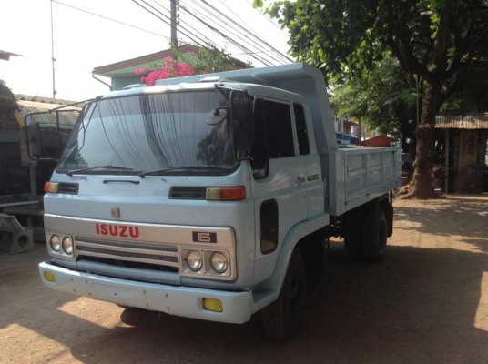 ขายISUZU 6ล้อดั๊ม ยาง825 ช่วงล่างใหญ่ 6เกียร์เดินหน้า เครื่อง 6BD 160 แรง ฝาดำ รถมือเดียว เคริ่องดี ครัทซีสวย ขับดีมากๆ ขาย 570,000 บาท