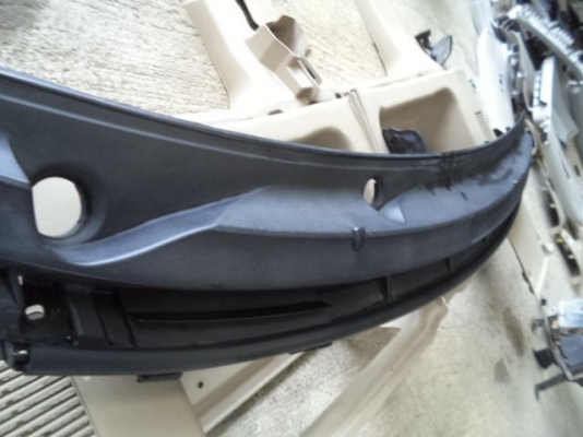 ขายพลาสติกแผงคอจิ้งหรีด วีออส ปี10