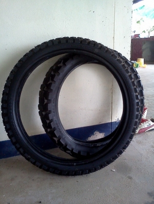 ขายยางกึ่งวิบาก ถูก ๆ