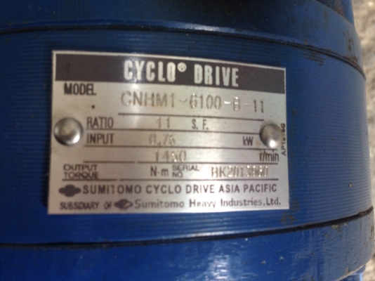 ขายมอเตอร์เกียร์ Cycro drive Sumitomo 1 HP. 380 V อัตราทด 1:11 มีเบรคในตัว สภาพสวยพร้อมใช้งาน ( ขาดฝาปิดหลักไฟ )