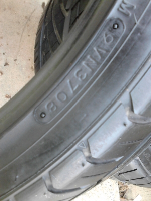 NITTO NEO GEN มี 2 เส้น ไม่มีปะทั้ง 2 เส้น   TEL.081-427-3941