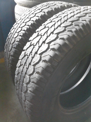 MICHELIN LTX  AT 225/75R15  มี 2 เส้น  TEL.081-427-3941