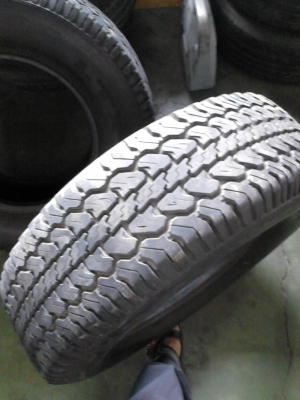 MICHELIN LTX  AT 225/75R15  มี 2 เส้น  TEL.081-427-3941