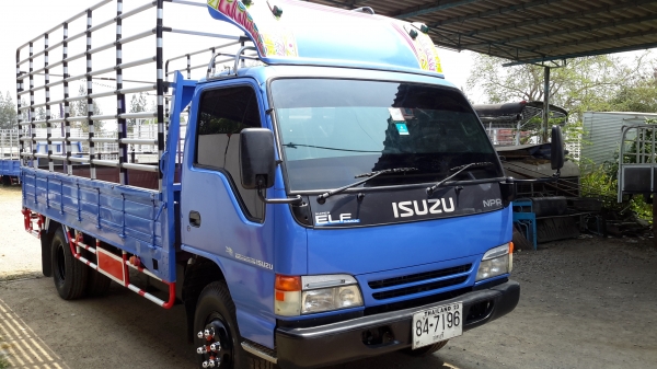 6 ล้อกลาง ISUZU  NPR  120 แรงม้า  *ยาว 5.00ม.* รถสวยเดิม+สวยจริง *รถห้างแท้*  เอกสารพร้อมโอน