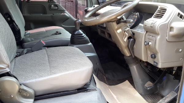 6 ล้อกลาง ISUZU  NPR  120 แรงม้า  *ยาว 5.00ม.* รถสวยเดิม+สวยจริง *รถห้างแท้*  เอกสารพร้อมโอน