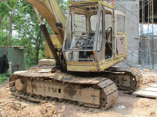 ขาย โคมัสสุ PC-120 รุ่น2 ขาย โคมัสสุ PC-120 รุ่น2