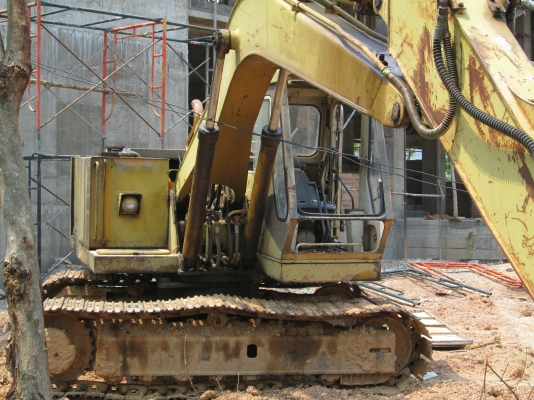 ขาย โคมัสสุ PC-120 รุ่น2 ขาย โคมัสสุ PC-120 รุ่น2