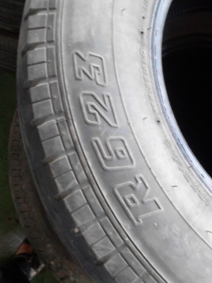 185R14 BRIDGE STONE R623  มี 2 เส้น  TEL.081-427-3941