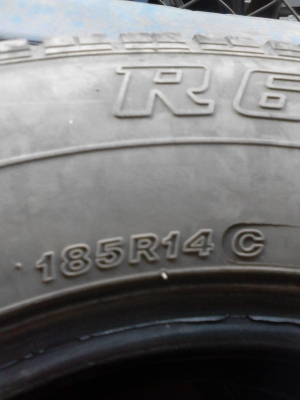 185R14 BRIDGE STONE R623  มี 2 เส้น  TEL.081-427-3941