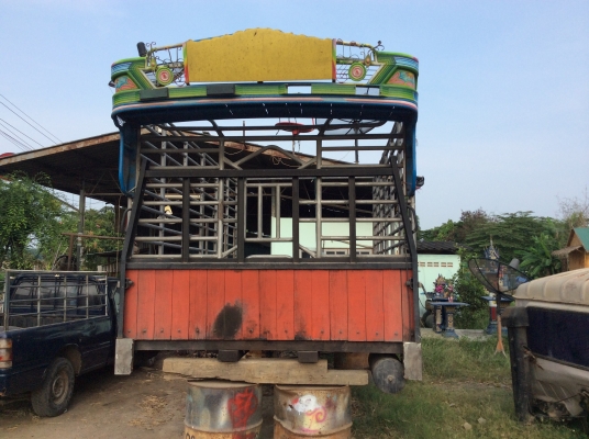 ขายกระบะ cargo มีคอกแป๊ป ของรถ 6 ล้อ Hino รุ่น ซุปเปอร์เสี่ย ราคาถูก ขายกระบะ cargo มีคอกแป๊ป ของรถ 6 ล้อ Hino รุ่น ซุปเปอร์เสี่ย ราคาถูก