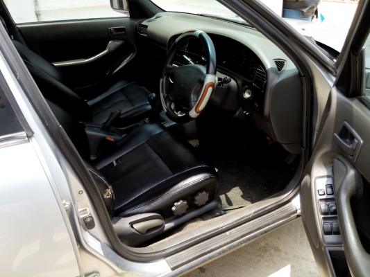 ขาย โตโยต้า แคมรี่  ถูกๆ สนใจ ต่อรองกันได้