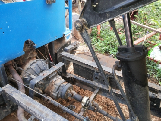 กับมาขายใหม่ครับ หกล้อดั้มเครื่องอีสุสุ85HPใช้งานอยู่ประจำ ส่งได้ครับ