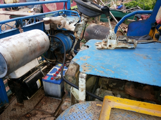 กับมาขายใหม่ครับ หกล้อดั้มเครื่องอีสุสุ85HPใช้งานอยู่ประจำ ส่งได้ครับ