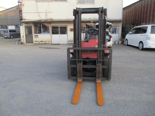 ขายฟอร์คลิฟต์ NISSAN 2 TON   เสา 3  M , เกียร์ AT, ( ประหยัด ใช้งานได้ 2 ระบบ GASOLINE/ LPG )  เดิมแท้จากญี่ปุ่น !!!!!!   สีเดิมและตัวถังสภาพเดิมจากญี่ปุ่น