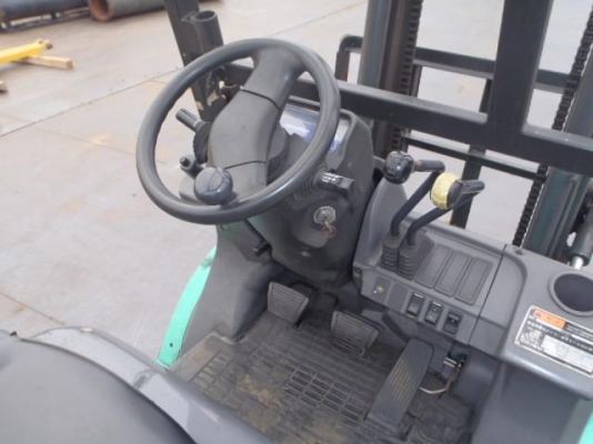 ขายฟอร์คลิฟต์ MITSUBISHI GRANDIA  FG25T ( ติดตั้งแก๊สฟรีมูลค่า 15,000  ) เสา 4  M , เกียร์ AT,  GASOLINE  เดิมแท้จากญี่ปุ่น !!!!!!