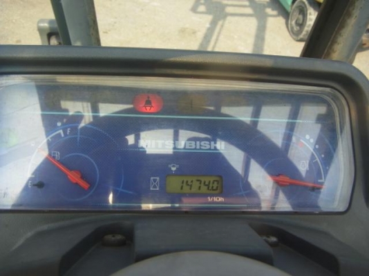 ขายฟอร์คลิฟต์ MITSUBISHI GRANDIA ( รุ่นใหม่ )  FD20 DIESEL ( ใช้งานมา 1470 ช.ม  ) เสา 3  M , เกียร์ AT,  เดิมแท้จากญี่ปุ่น 1000\% !!!!!!   สีเดิมและตัวถังสภาพเดิมจากญี่ปุ่น