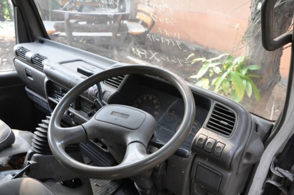 ขายหัว4ล้อ isuzu ELF ช่วงล่างครบ 68,000 บาท