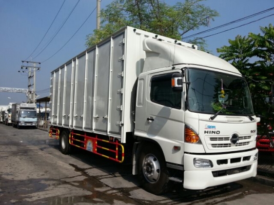 ขาย Hino Mega 212 ตู้ 10 บาน
