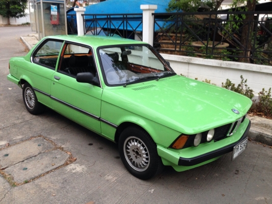 BMW 318i รุ่น E21 สองประตู