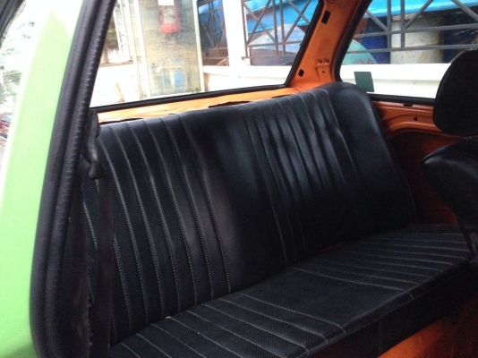 BMW 318i รุ่น E21 สองประตู BMW 318i รุ่น E21 สองประตู