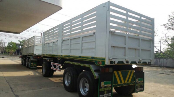 รถอีซูซุ 12 ล้อดั้ม  320  แรงม้า. ปี 49  ( ขายแม่ , ลูก )  สนใจติดต่อ 081 - 6079515