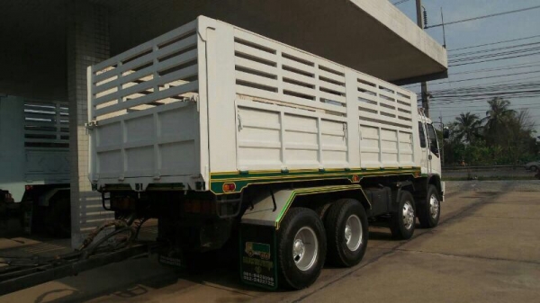 รถอีซูซุ 12 ล้อดั้ม  320  แรงม้า. ปี 49  ( ขายแม่ , ลูก )  สนใจติดต่อ 081 - 6079515