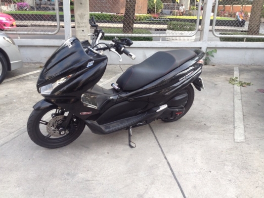 ขาย pcx 150 i สีดำ  แถมประกันชั่น1  ราคาถูก 53200.-
