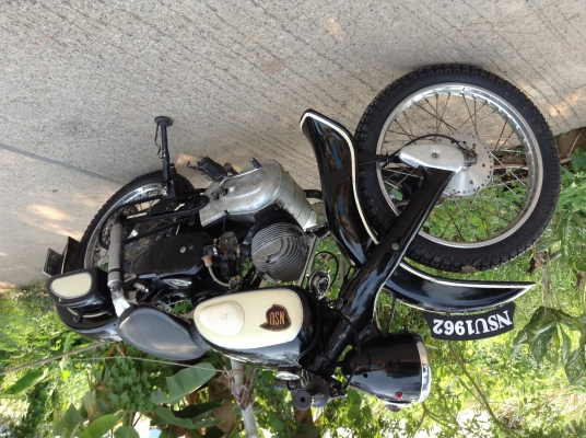 ขายแลก..NSU.175.เยอรมันคับ.ทะเบียนกระดาษแผ่นเดียว..ตรงในเล่มคับ..รถขับได้คับ