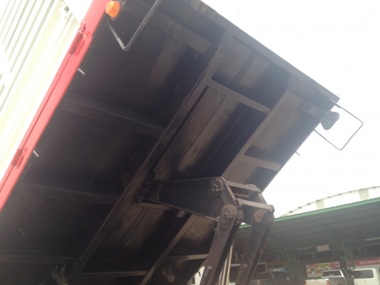 สวยๆเลยน่าใช้ ISUZU NPR เครื่อง 4HL1 150 แรงม้าระบบน้ำมัน กระบะดั้มพ์เกษตรคอกสูง ยาว 4 เมตร สูง 1.70 เมตร รถห้างเดิมๆรีบเลยครับ