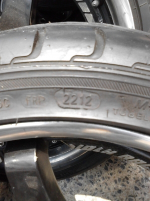 ขาย MAG  VOLH RACING  ( VR ) ขอบ 17  ( 4 รู 100 MM.)  7.0 X 17 J.   ติดต่อ.081-427-3941