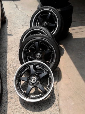 ขาย MAG  VOLH RACING  ( VR ) ขอบ 17  ( 4 รู 100 MM.)  7.0 X 17 J.   ติดต่อ.081-427-3941