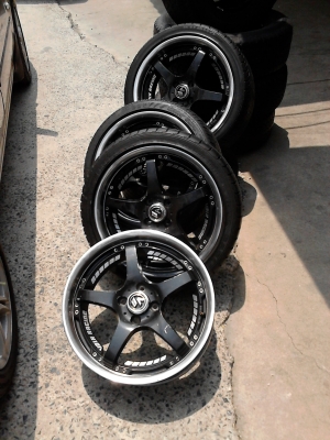 ขาย MAG  VOLH RACING  ( VR ) ขอบ 17  ( 4 รู 100 MM.)  7.0 X 17 J.   ติดต่อ.081-427-3941