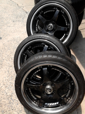 ขาย MAG  VOLH RACING  ( VR ) ขอบ 17  ( 4 รู 100 MM.)  7.0 X 17 J.   ติดต่อ.081-427-3941