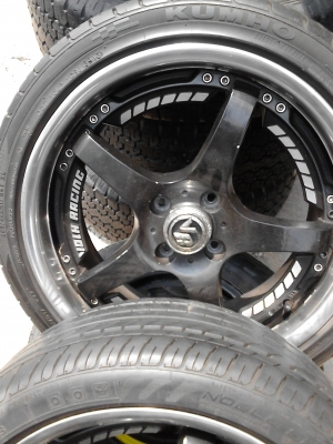 ขาย MAG  VOLH RACING  ( VR ) ขอบ 17  ( 4 รู 100 MM.)  7.0 X 17 J.   ติดต่อ.081-427-3941