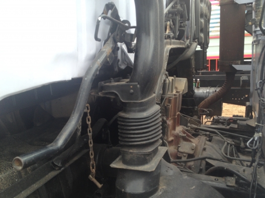 ขายรถห้างครับ HINO สิงห์ไฮเทค หัวลาก เครื่อง K13D 260 แรงม้าสวยๆรถบ้านเดิมๆครับพร้อมเล่มครับรถน่าใช้ครับ