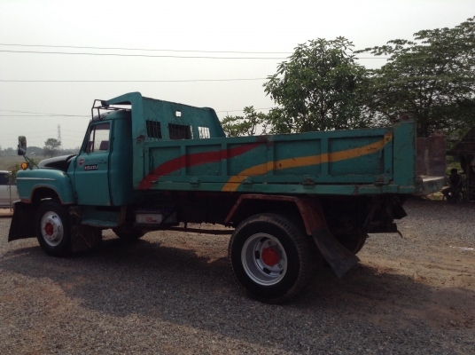 ขาย 6 ล้อหัวยาวดั้ม สภาพพร้อมใช้ เครื่อง DA640 140 แรงม้า เฟืองท้าย FUSO ทะเบียนพร้อมโอนครับ