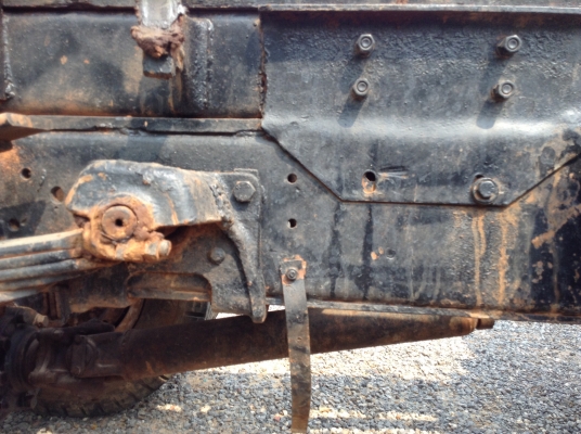 ขาย 6 ล้อหัวยาวดั้ม สภาพพร้อมใช้ เครื่อง DA640 140 แรงม้า เฟืองท้าย FUSO ทะเบียนพร้อมโอนครับ