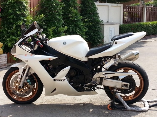 วุฒินนบุรี// YZF 1000cc. ปี1998 แฟริ่งแต่ง R1 ปี08 สวยๆเครื่องรถพร้อมใช้คับ