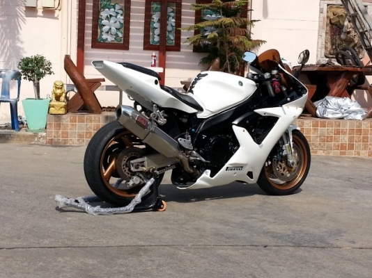 วุฒินนบุรี// YZF 1000cc. ปี1998 แฟริ่งแต่ง R1 ปี08 สวยๆเครื่องรถพร้อมใช้คับ