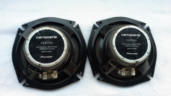 ขายลำโพง Pioneer รุ่น TS-F1710 ขนาด 150W ขนาด 6.5" แกนร่วมสองทาง