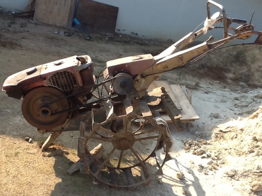 คูโบต้า. 8แรงเครื่องดีใช้งานใด้ตามปรกติท้ังชุดครับถูกๆกันไปเลย