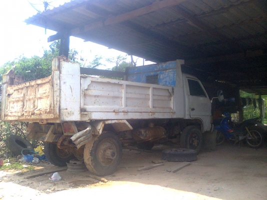 ขายรถดั้มอีซูสุKS วางเครื่องKM